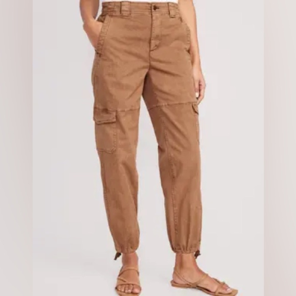 Old navy balloon cargo pants M
